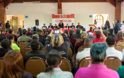 Presidenta Municipal Rocio Adame Encabeza Clausura del Taller Comercio Seguro
