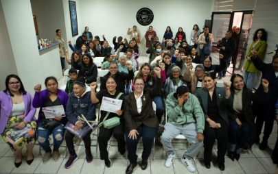 Presidenta Rocio Adame Impulsa el Emprendimiento Femenino con la Entrega de 35 Apoyos Económicos