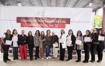 Encabeza Rocio Adame Clausura del Taller Escuela Para las Familias en la Sec. no. 32