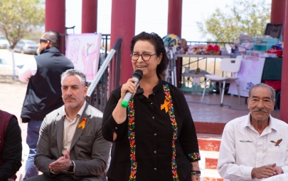 Rocio Adame Escucha Peticiones en Puesta del sol II