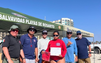 Salvavidas de Playas de Rosarito se Capacitan en Rescate Acuático