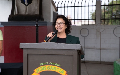 Rocio Adame es Madrina de la Generación 2019-2025 de la Primaria Jesús García
