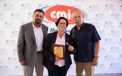 Fortalece Rocio Adame Colaboración con Sector de la Construcción Mediante Convenio con Cmic