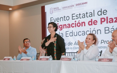 Presidenta Municipal Rocio Adame Refrenda Apoyo al Magisterio en el Evento Estatal de Asignación de Plazas 2025-2026