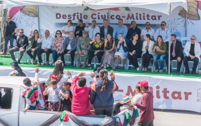 Encabeza la Presidenta Municipal Rocío Adame Muñoz el Tradicional Desfile Cívico de Independencia en Playas de Rosarito