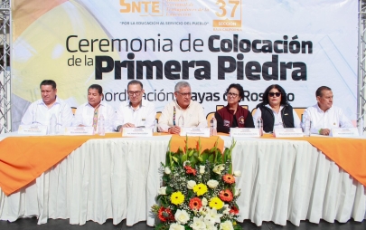 Colocan la Primera Piedra del Nuevo Edificio Sindical del Snte Sección 37 en Playas de Rosarito