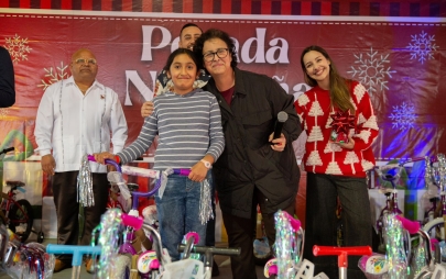 Rocío Adame Comparte la Alegría Navideña con Familias Rosaritenses en Mega Posada Comunitaria