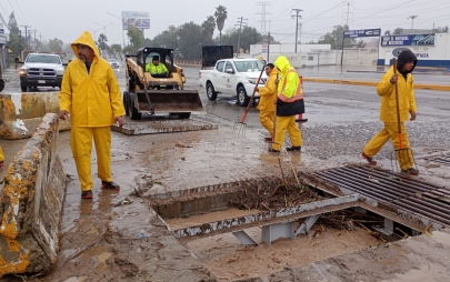 Dirección de Servicios Urbanos Refuerza Acciones de Atención y Prevención Ante Lluvias en Playas de Rosarito